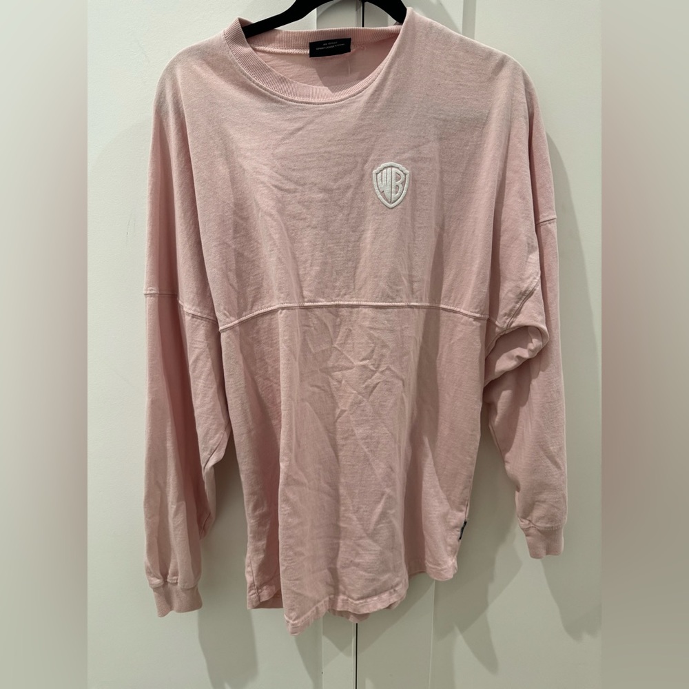 Spirit Jersey Warner Bro's Small Pink Long Sleeved Shirt. 💗